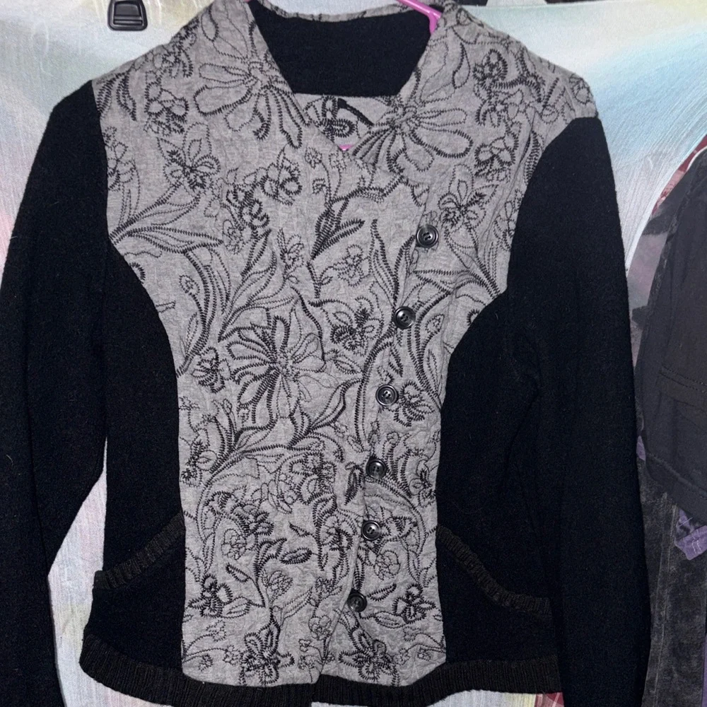 Floral Black and Gray Women's Jacket - Picture 1 of 6